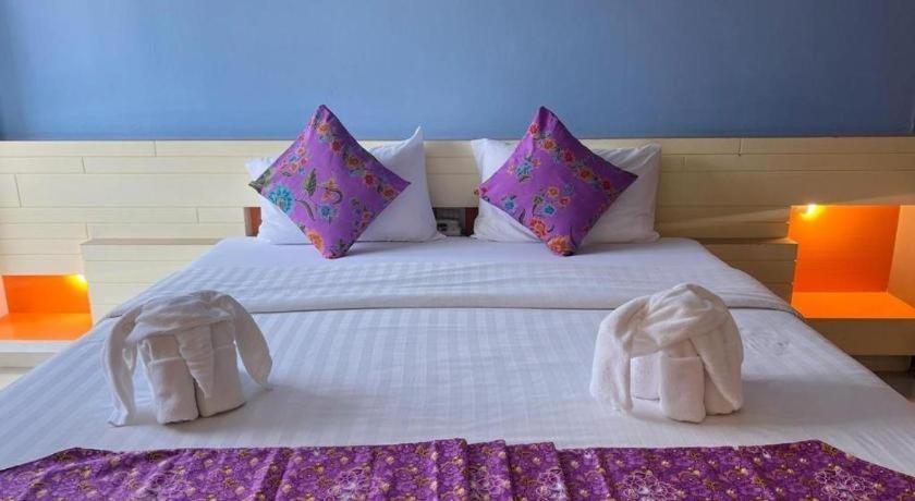 Na Tubthieng Boutique Resort Trang Exterior photo